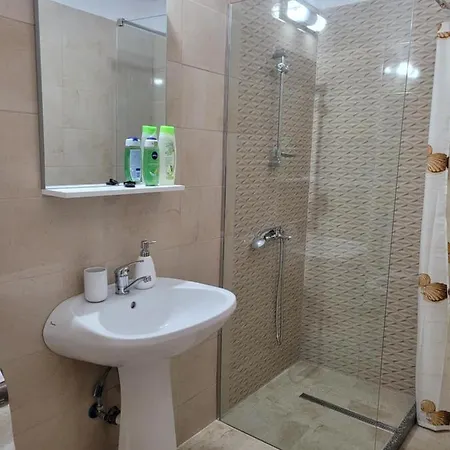 Apartamente Livada Râmnicu Vâlcea Extérieur photo
