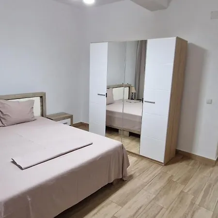 Apartamente Livada Râmnicu Vâlcea Extérieur photo